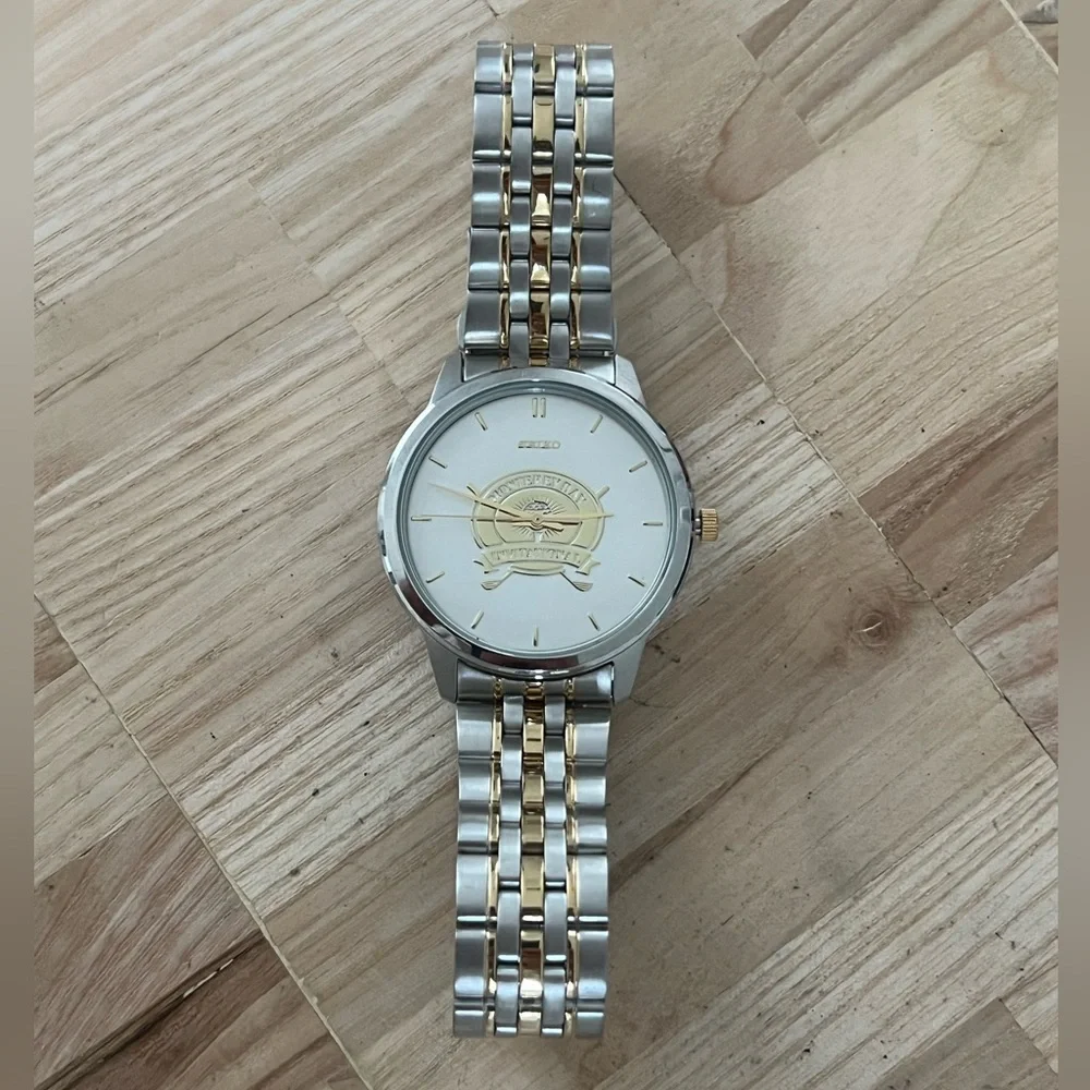 Seiko RARE Monterey Bay Invitational Golf Men’s Watch White Dial 2-Tone Bracelet